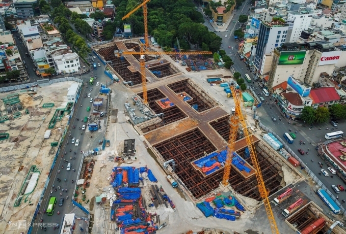 Ngân sách tăng thu sẽ ưu tiên cho tăng lương và hạ tầng