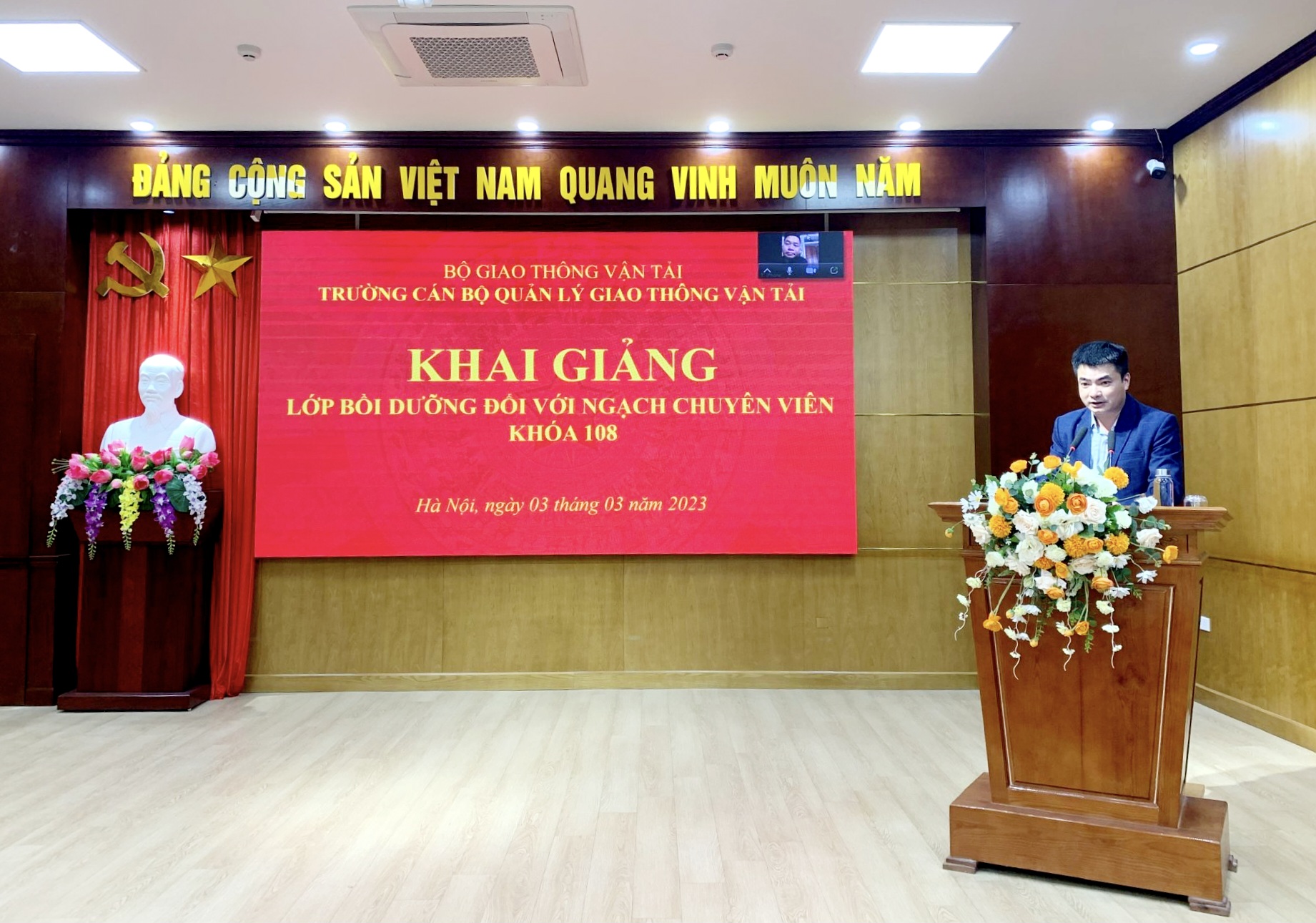 Khai giảng lớp Bồi dưỡng đối với ngạch chuyên viên và tương đương Khóa 108