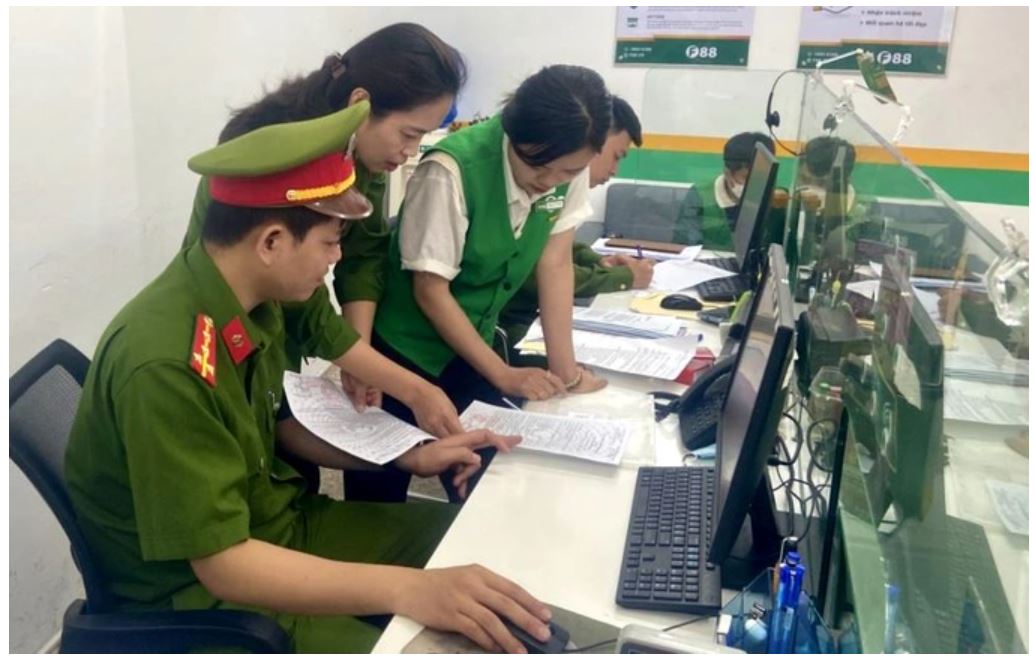 Hơn 500 cảnh sát đồng loạt kiểm tra 188 cơ sở cầm đồ, cho vay tài chính