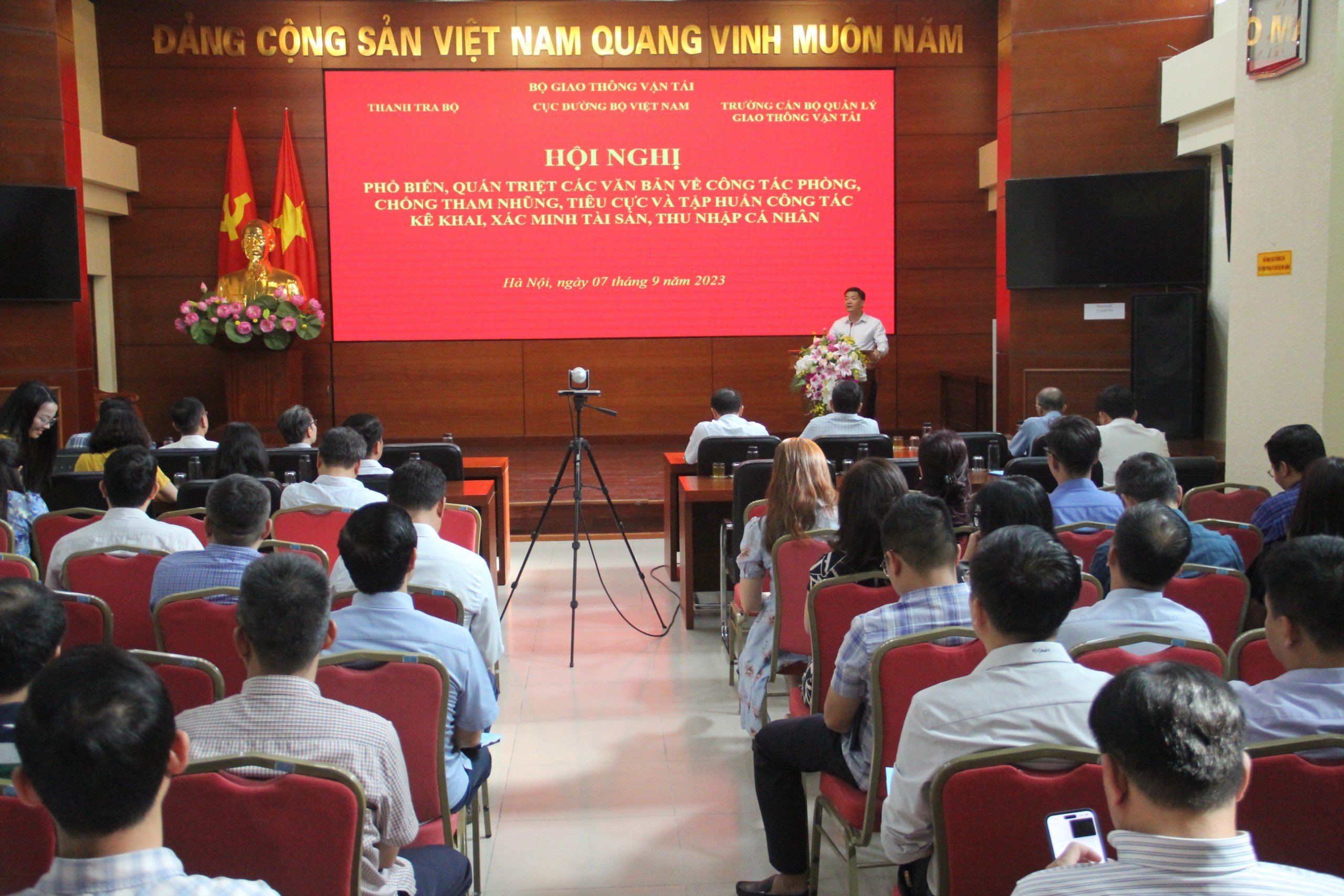 Nâng cao công tác phòng, chống tham nhũng, tiêu cực và kê khai, xác minh tài sản, thu nhập cá nhân