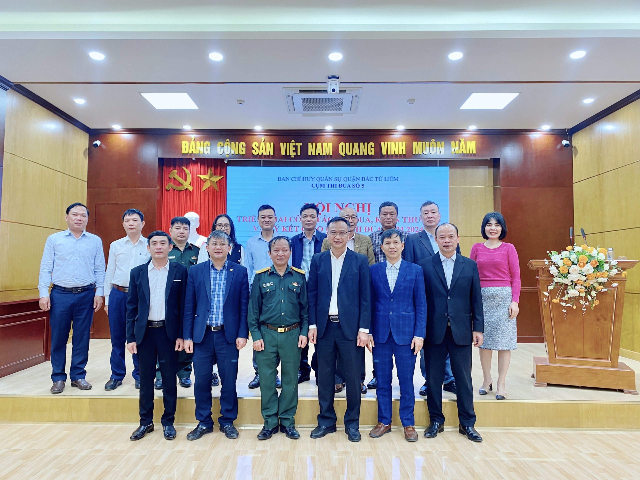 Hội nghị “Triển khai công tác thi đua, khen thưởng và ký giao ước thi đua năm 2024” Cụm thi đua số 5