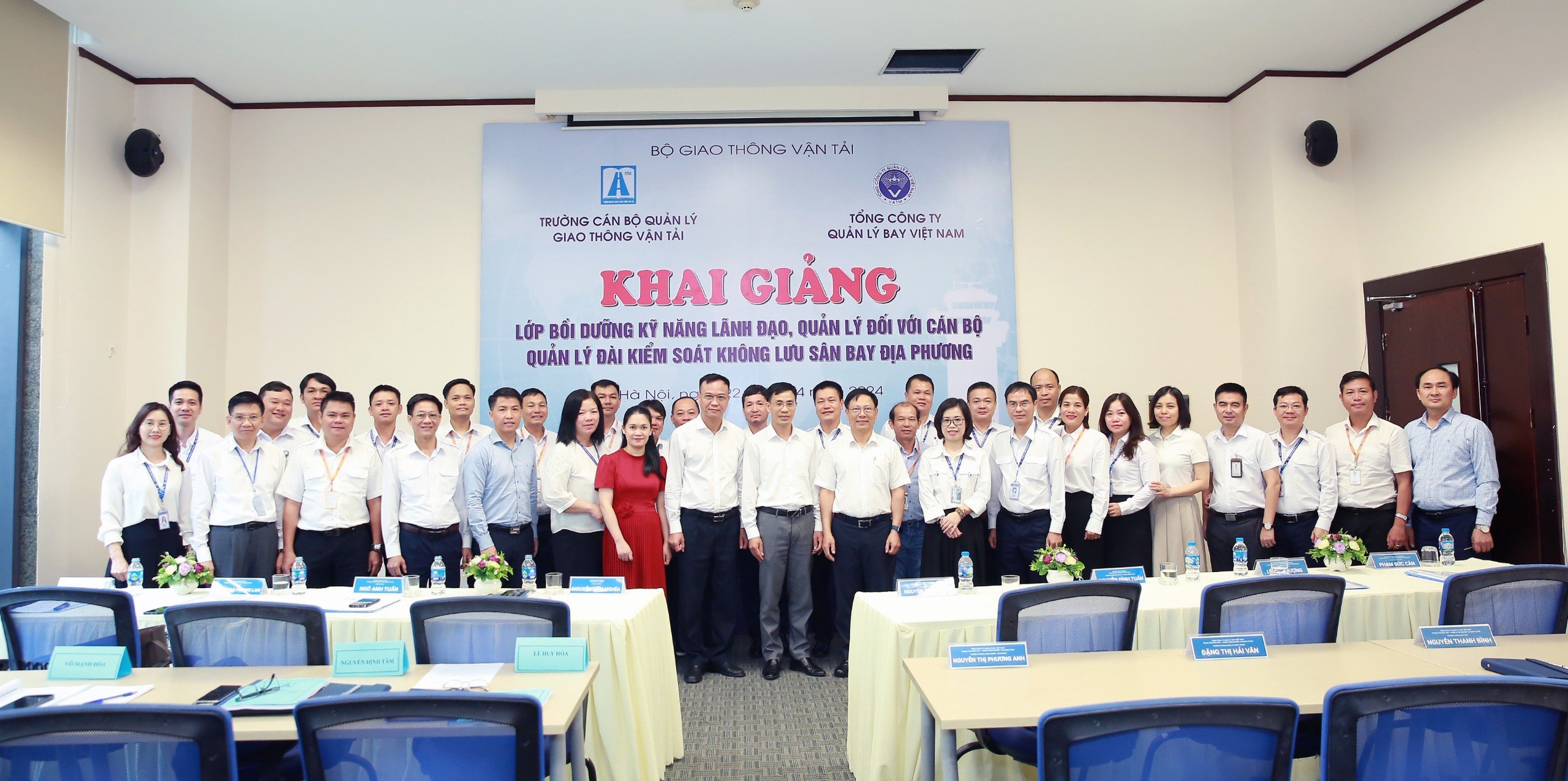 Khai giảng lớp Bồi dưỡng kỹ năng lãnh đạo, quản lý đối với cán bộ quản lý đài kiểm soát không lưu sân bay địa phương