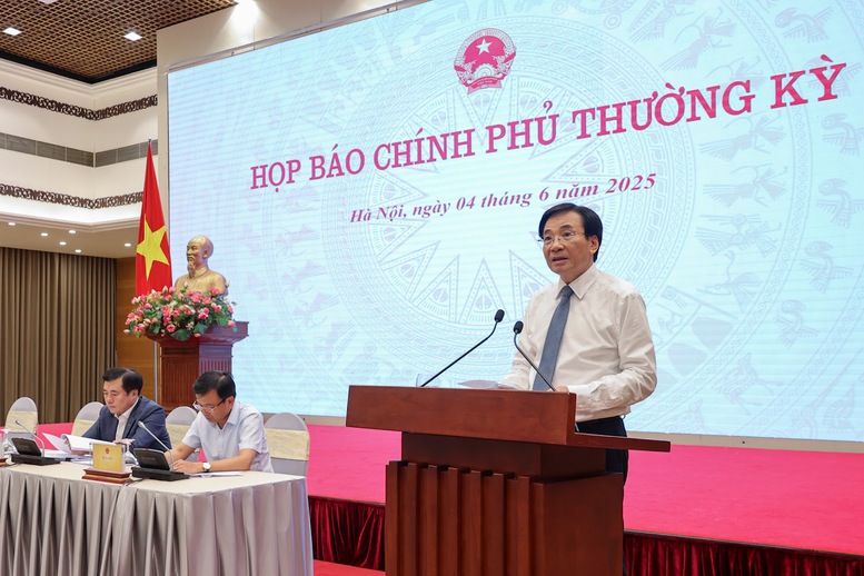 Báo chí đưa hơi thở cuộc sống vào chính sách, đưa chính sách đi vào cuộc sống