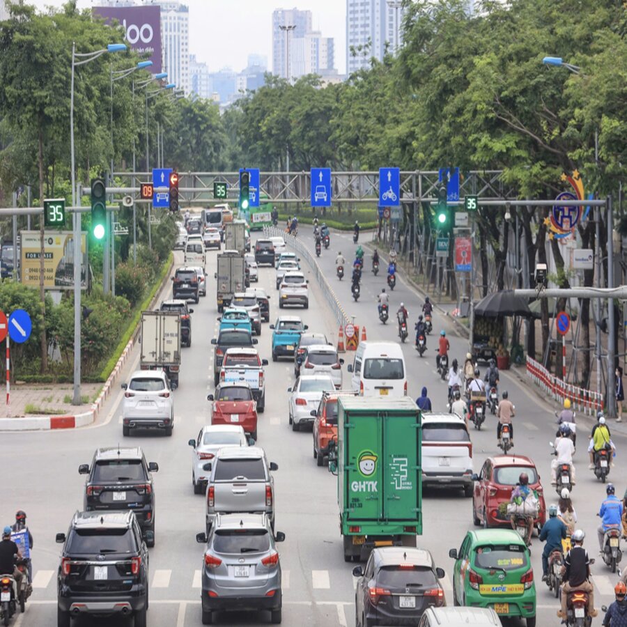 Bộ Xây dựng đề xuất áp tiêu chuẩn khí thải ô tô lưu hành theo khu vực