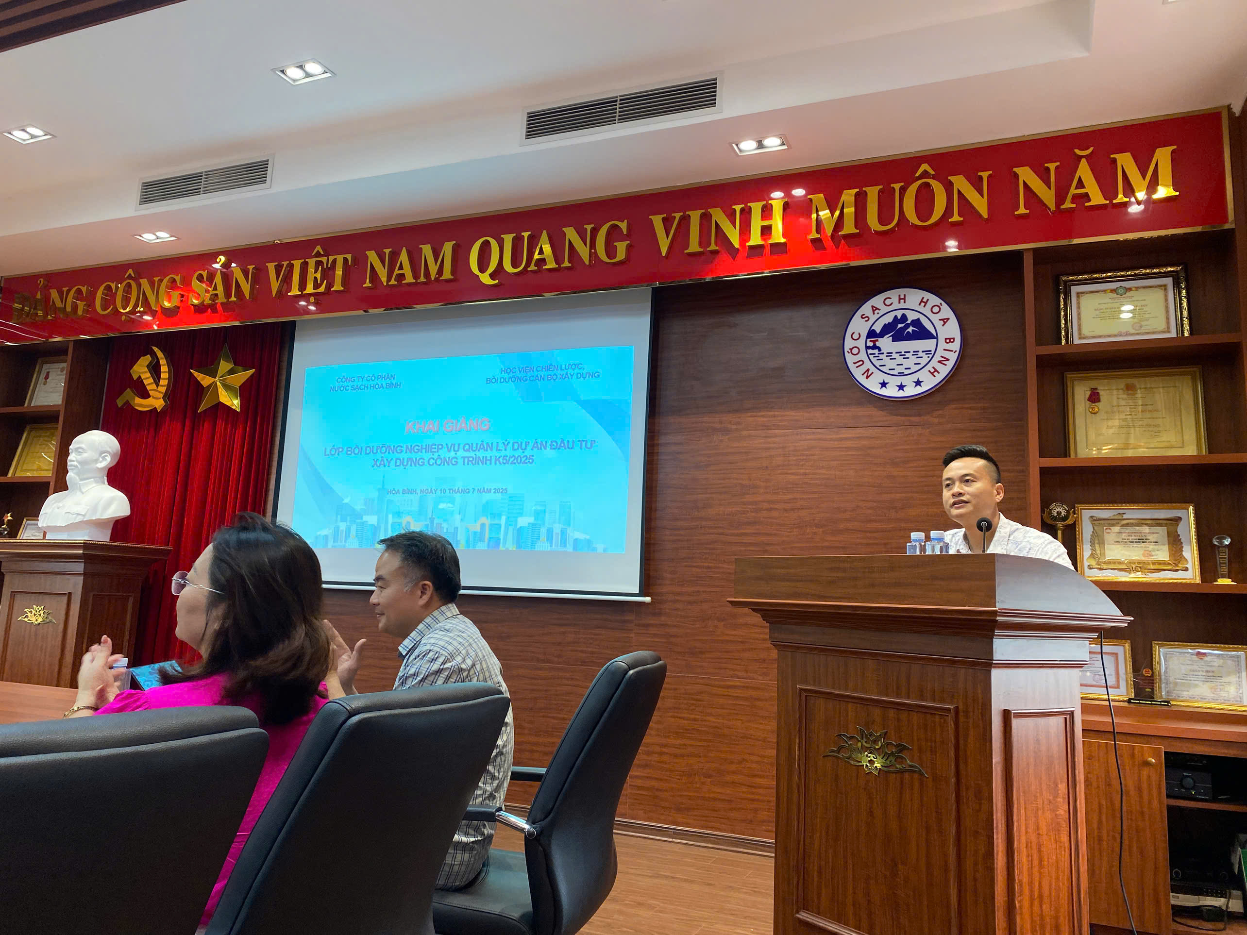 ACST - Bồi dưỡng nâng cao nghiệp vụ chuyên môn về quản lý dự án đầu tư xây dựng tại Công Ty Cổ phần nước sạch Hoà Bình