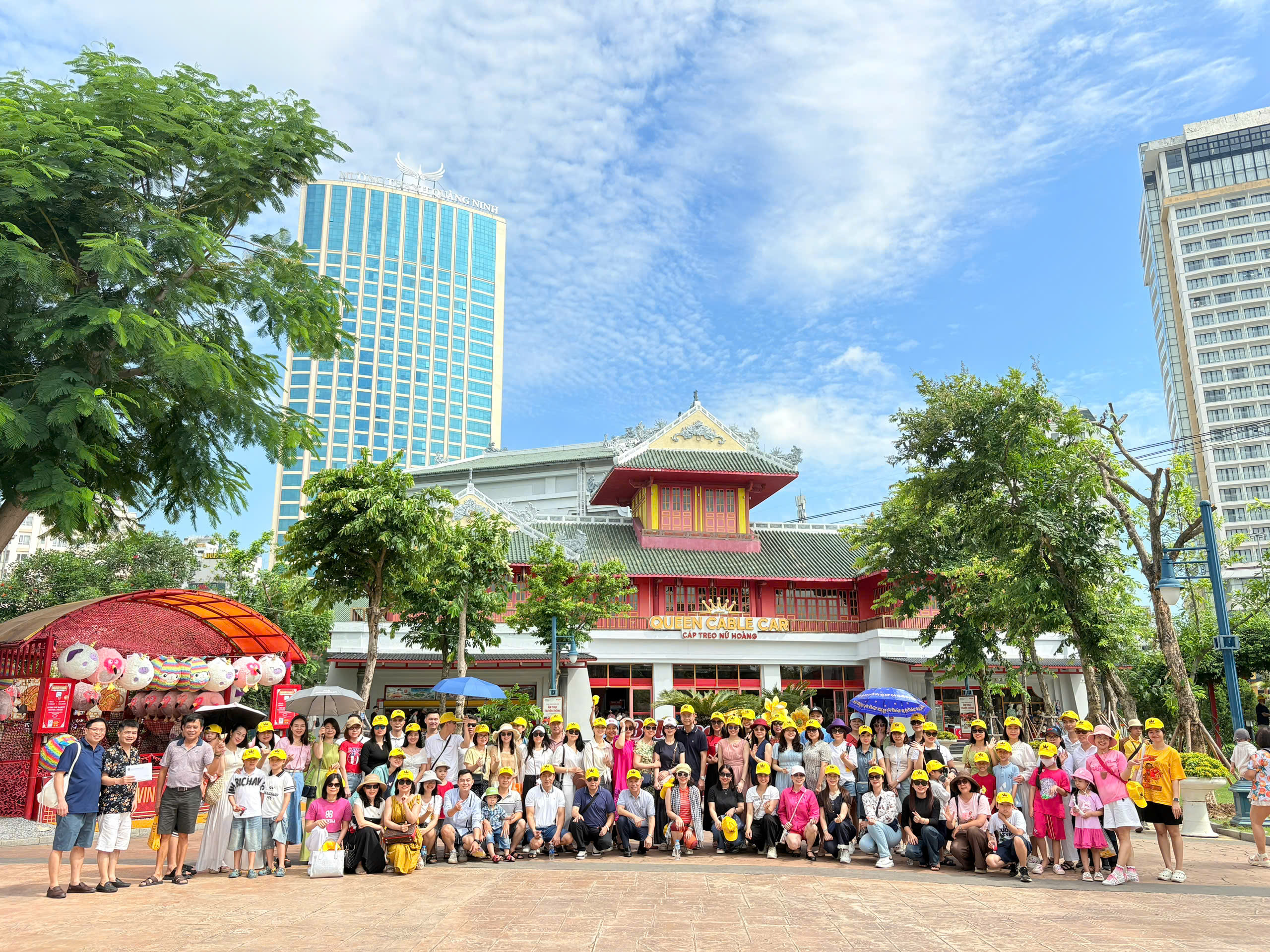 ACST- Gắn kết yêu thương - chia sẻ và lan toả tinh thần đoàn kết phát triển.