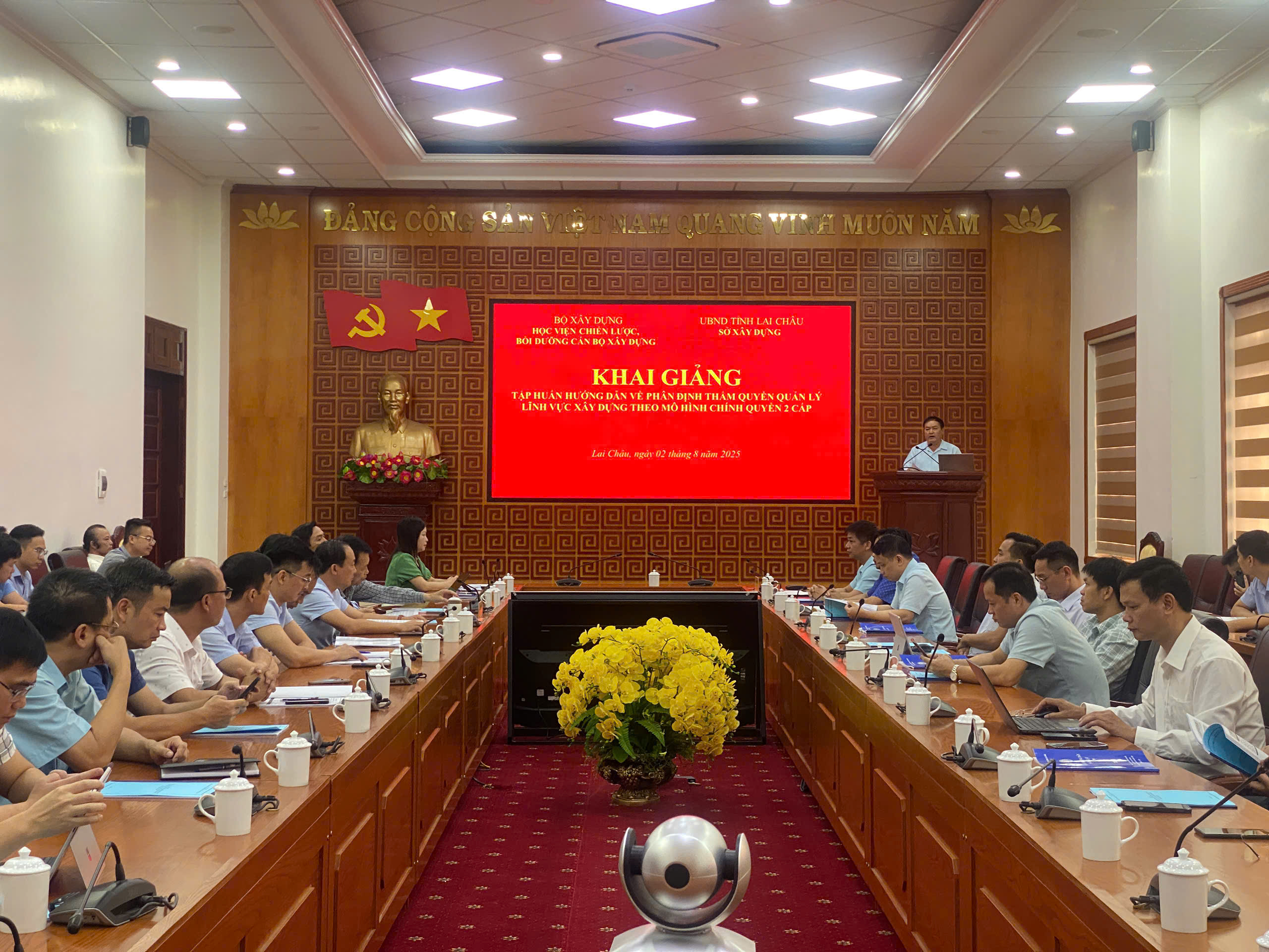 Tập huấn hướng dẫn về phân định thẩm quyền quản lý lĩnh vực xây dựng theo mô hình chính quyền 2 cấp tại Tỉnh Lai Châu